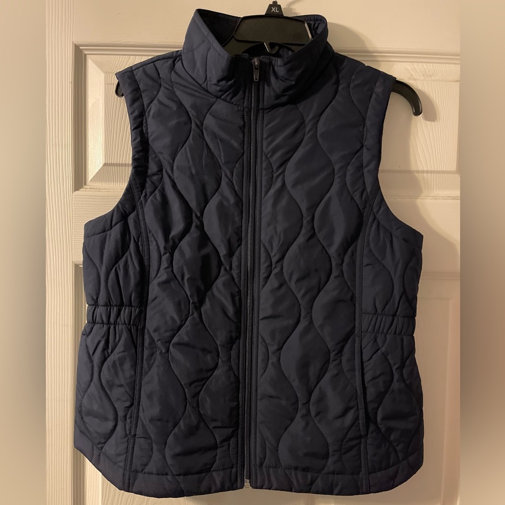 🖤✨ Talbots Petite Quilted Puffer Vest PM | Navy Blue 🧥💙 Layering Perfection 🍂❄️